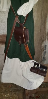 003-Trankflaschen_Tasche_Wikinger_Druide_Mittelalter